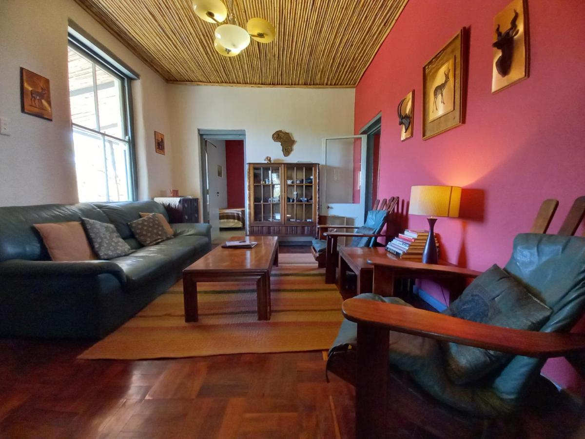 ליידיסמית Wolverfontein Karoo Cottages מראה חיצוני תמונה